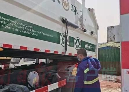 城市“美容師”：疫情不止，我們不散